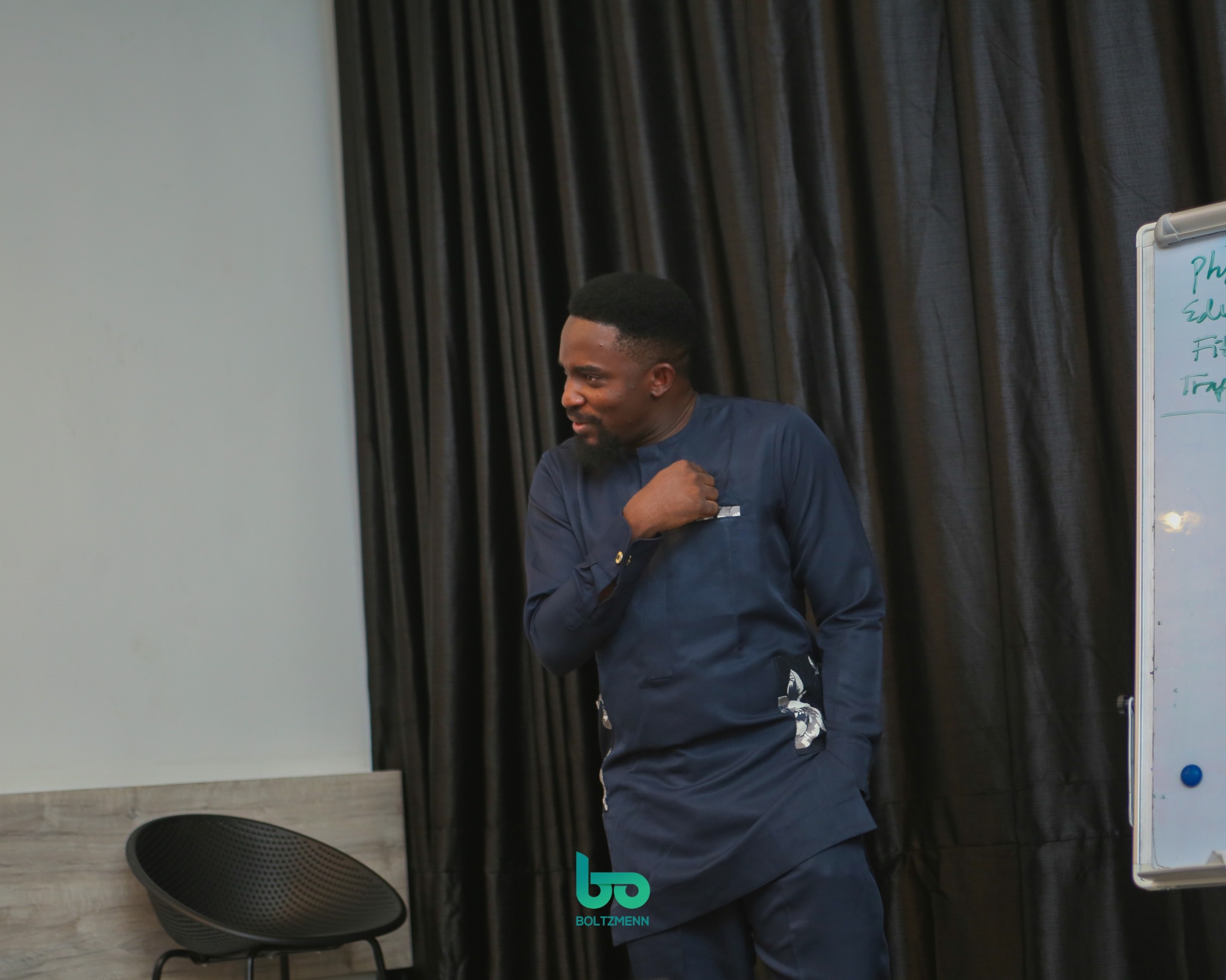 Yemi Laja — supporting work image